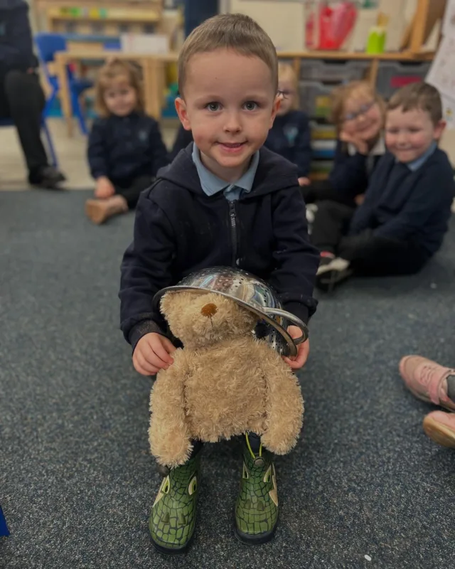 A quick trip to the moon and back in time for bath time! 

Reception have had great fun retelling the story Whatever Next in various ways, including, creating story mountains, writing a list for what they would take to the moon, acting out the story and ending the week with a special picnic on the moon! What a joy to watch their imaginations come alive! 

🚀🌑🧺🧸